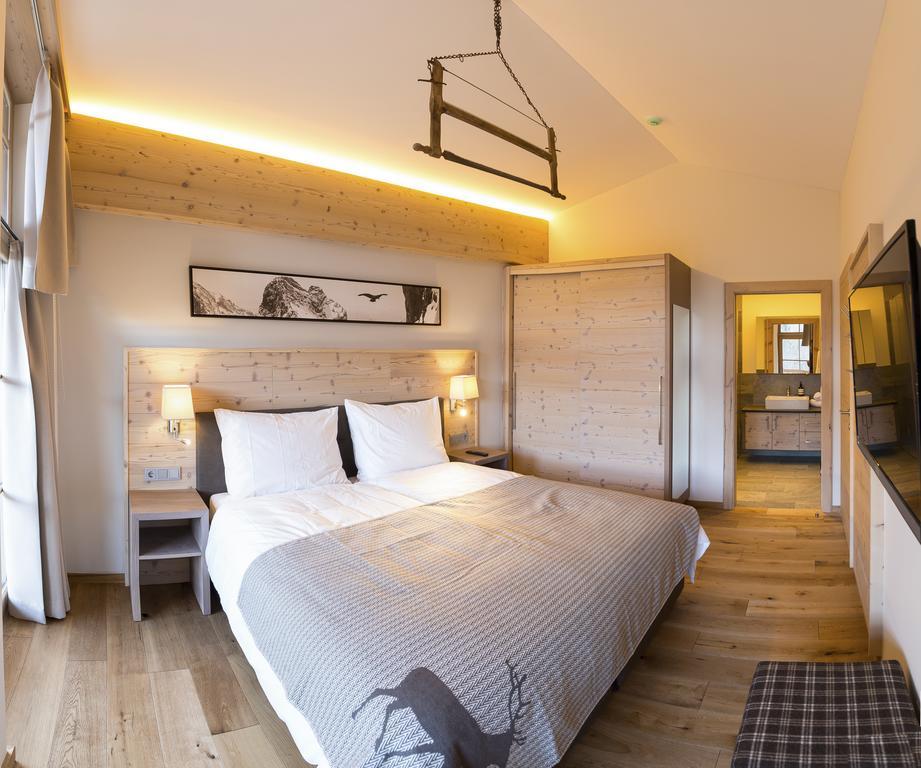 Alpen Chalet Dorfwies Kirchberg in Tirol Rom bilde